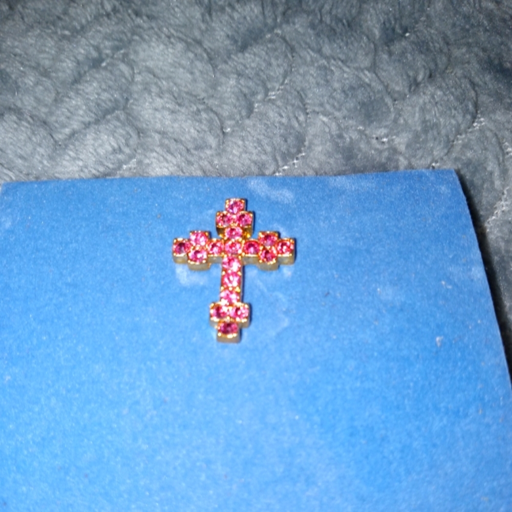 Pink stone cross pin
